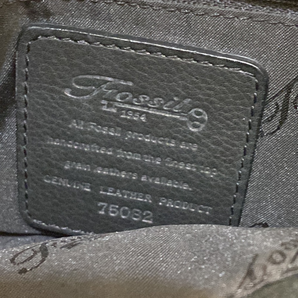 FOSSIL • DRAW STRING Hand Bag - Picture 13 of 16